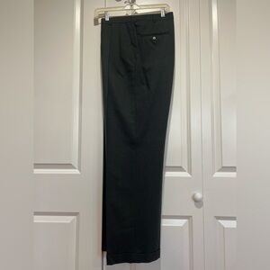Brooks Brothers 100% wool men’s dress pant. Style 1111 cut GJ426